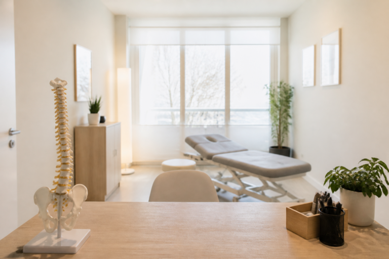 Cabinet d'ostéopathie lumineux et professionnel à Vitry